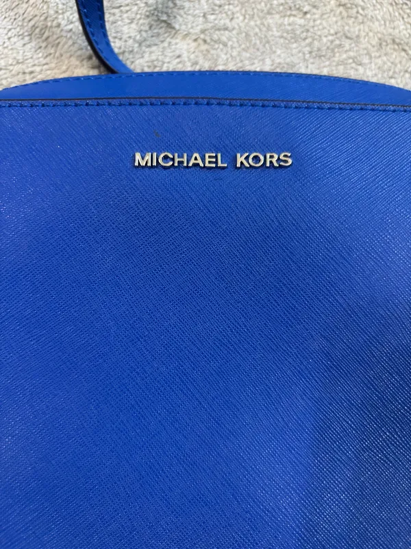 Michael Kors Purse Crossbody - Image 2