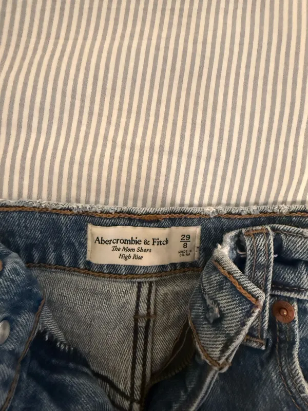 Abercrombie High-Rise Mom Shorts - Image 2