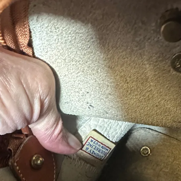 Vintage Dooney & Bourke Cream and Brown Satchel - Image 13
