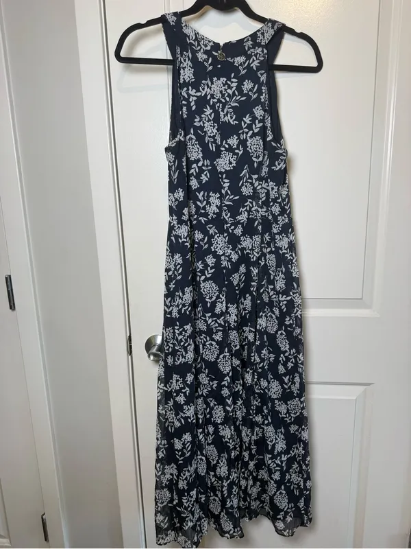 Tommy Hilfiger Navy and White Floral Halter Midi Dress - Image 5