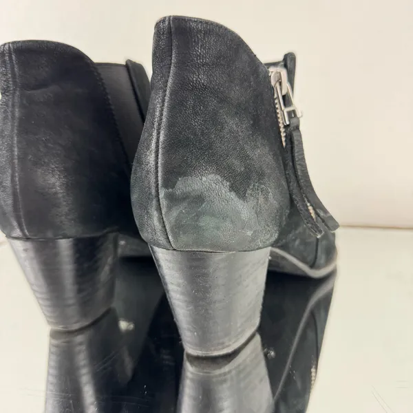 VIONIC Black Leather Suede Sterling Zipper Low Heel Preppy Fall Ankle Booties - Image 6