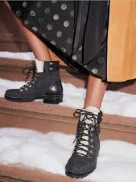 Coach women gray tweed black leather combat boots US 6 - Image 3