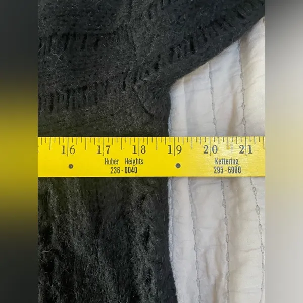 Zara Knit Size Medium‎ Knit Black Sweater Excellent Condition - Image 3