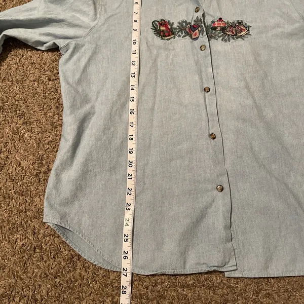 Talbot’s Christmas Shirt‎ Women’s Sz LG Button Up Chambray Ice Skates Mittens - Image 15