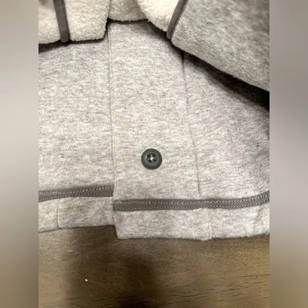 Lululemon Women’s Cardigan Sweater Gray-Size 6 - Image 12