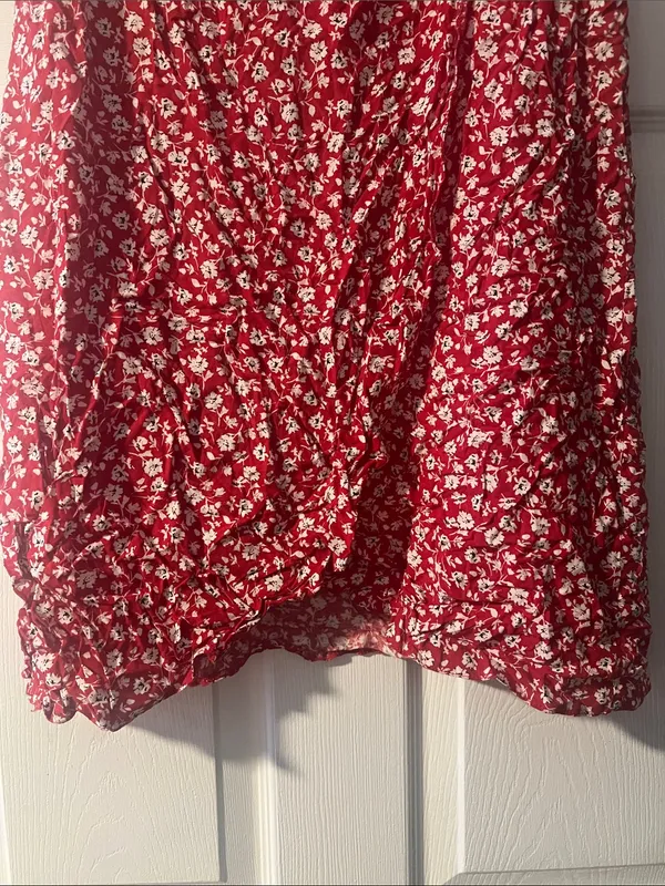 New Look Red and White Floral Midi Skirt - Image 4