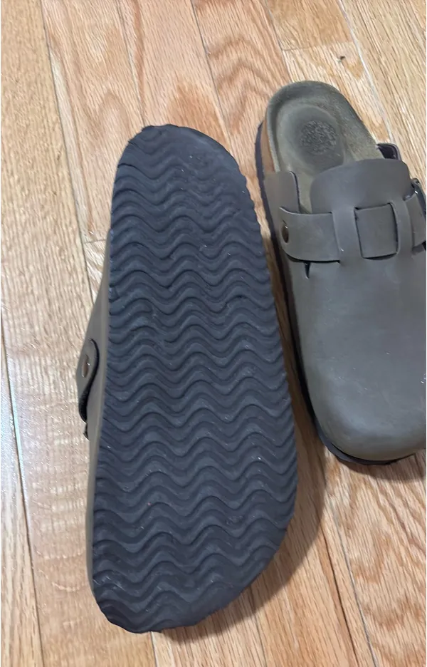 Slip-On Cushionaire Shoes - Image 3