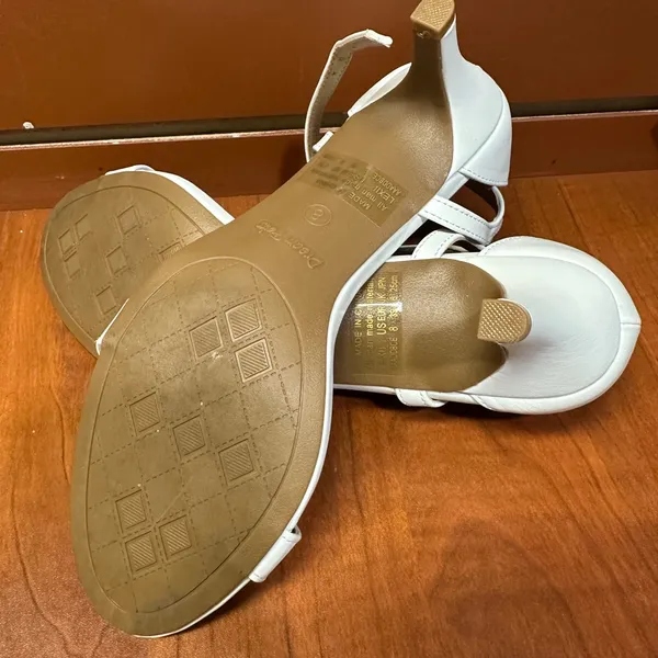 Dream Paris White Sandals - Image 6