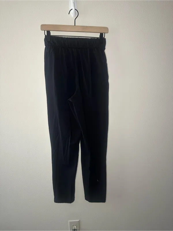 Lululemon Keep Moving Pant 7/8 High-Rise Black W5DCFS sz 4 luxtreme travel work - Image 9