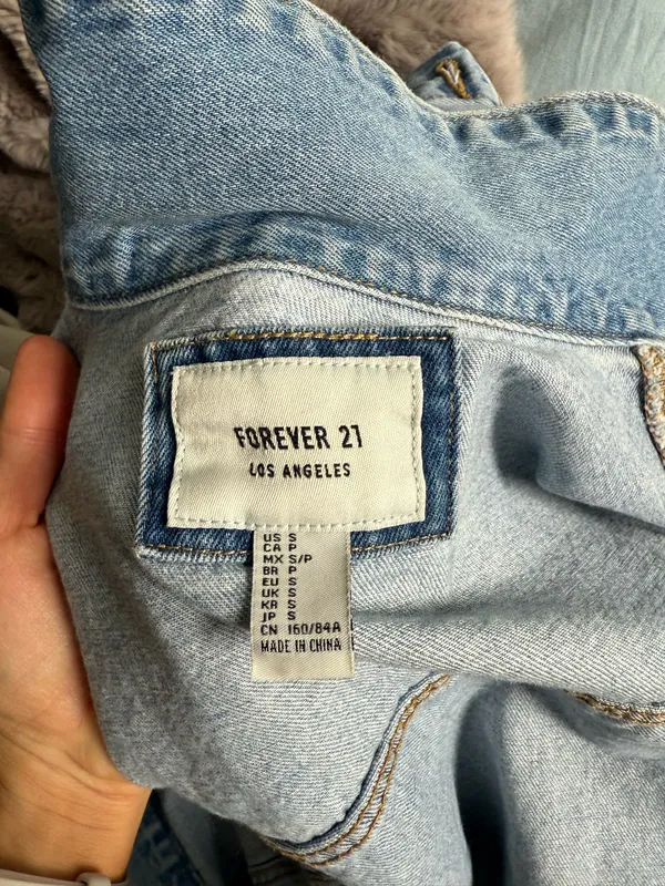 Forever 21 Denim Jacket - Image 4