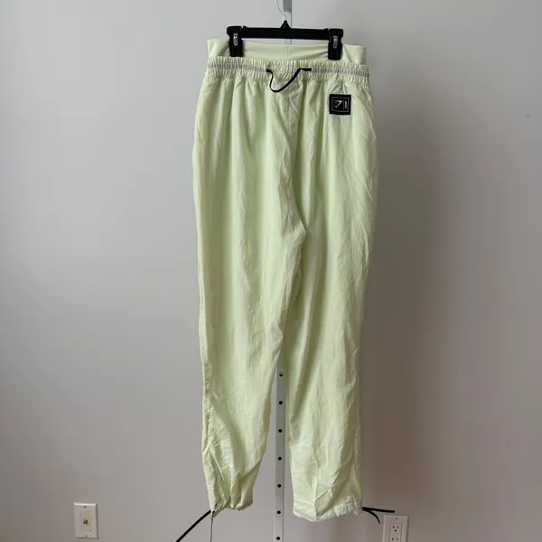 Gymshark sz L Training Joggers Mint Green Hiking‎ Athletic Wear - Image 7