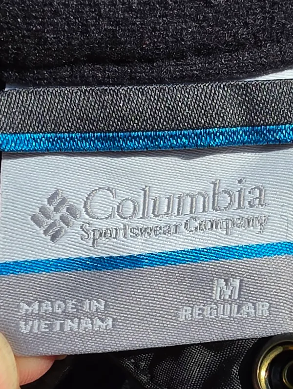 Columbia Omni tech snow ski pants Medium - Image 6