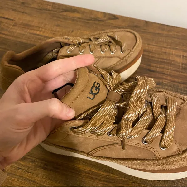 Ugg Marin Platform Nubuck Leather Sneakers size 10 - Image 7