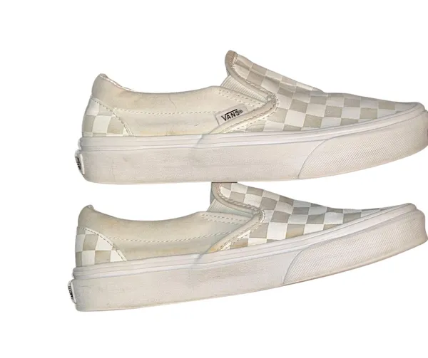 Vans unisex checkered canvas slip on sneakers - Image 3