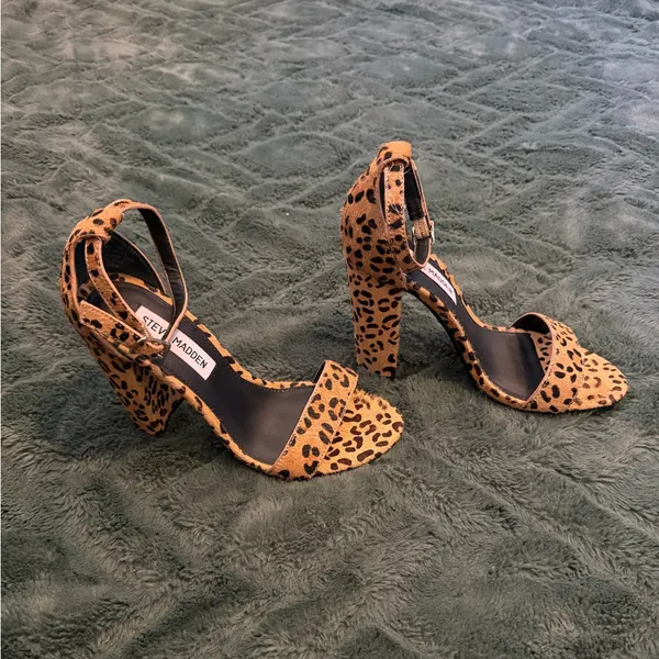 Steve Madden calf hair leopard print heels - Image 2