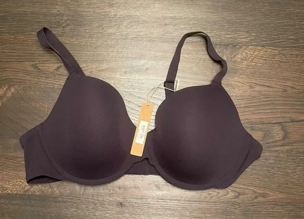 SKIMS NWT Fits Everybody T-Shirt Bra ONYX 40B - Image 2