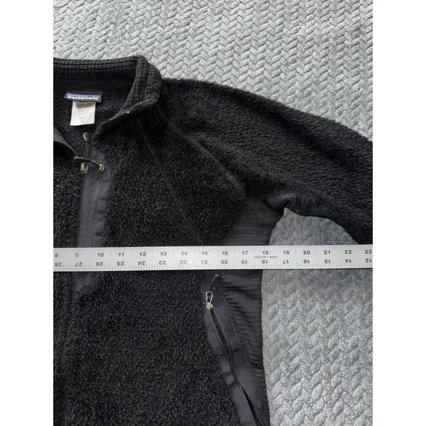 Patagonia Women's Black R1 Polartec Power Grid Full-Zip Fleece Jacket Sz Medium - Image 10