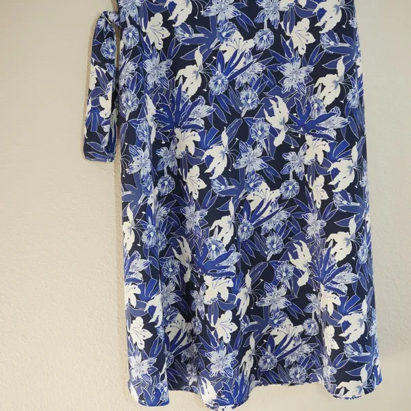 Lauren Ralph Lauren Size 8 Blue Floral Midi Dress Waist Tie Sleeveless Wedding - Image 3