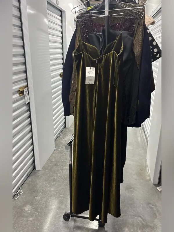 Zara‎ velvet STRAPPY bottle green maxi dress - Image 7