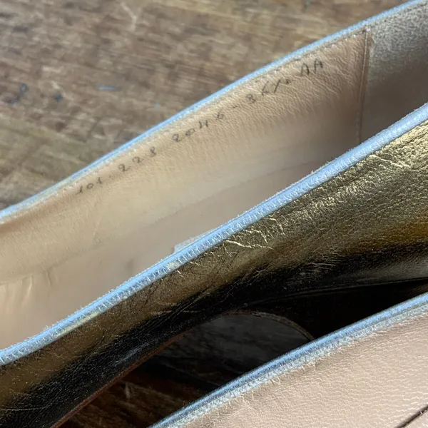 Gucci Vintage Gold pumps‎ size 36.5 AA - Image 6