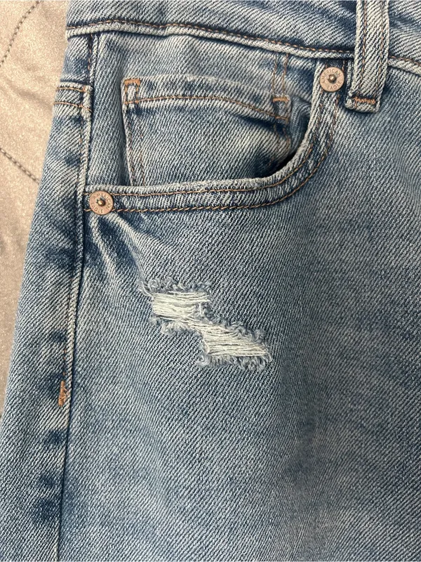 AE Stretch Mom Jeans - Image 3