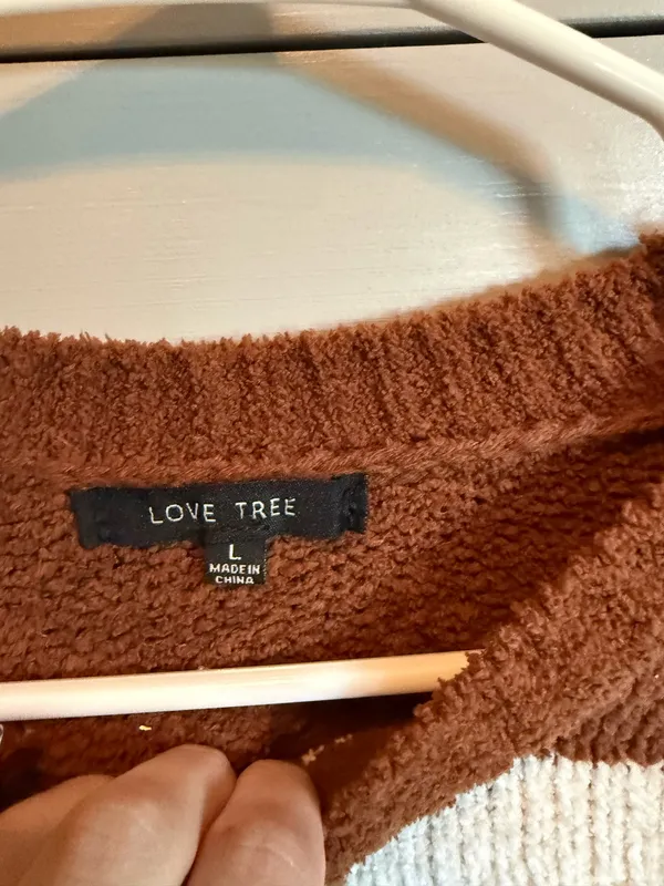 Love Tree Sweater - Image 2