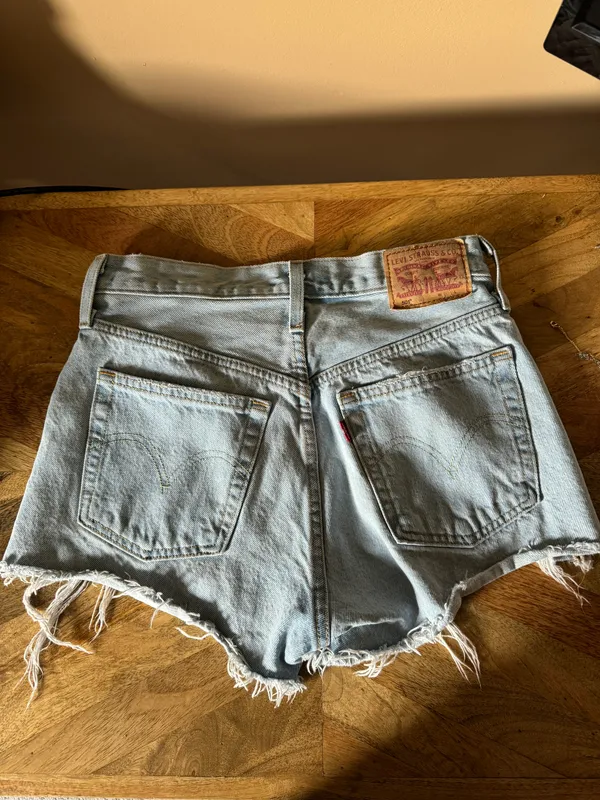 Levi's 501 Shorts - Image 5
