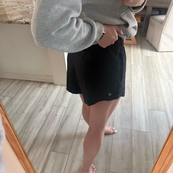 Athleta Crossroads Short Black Size Small Lightweight Pull On - Image 6