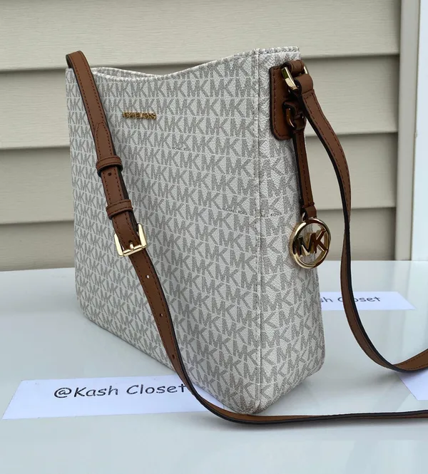 Michael Kors JST LG Messenger Leather Crossbody Bag - Image 4