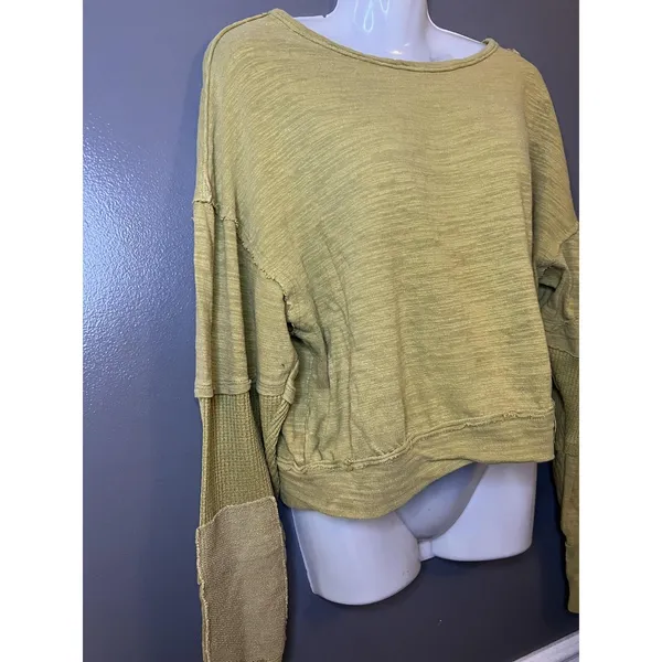 We The Free Shirt Womens Small Green Boat Neck Long Sleeve Cropped Patchwork - Image 3