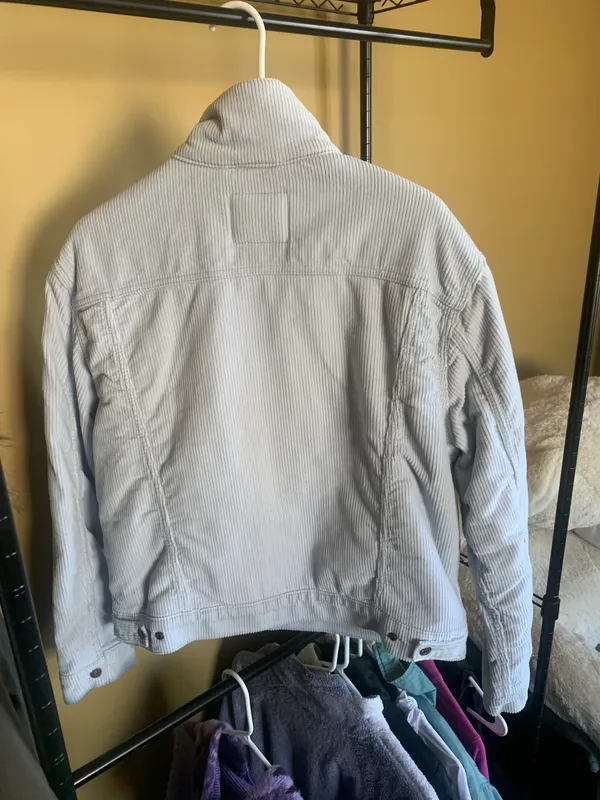BRAND NEW Levi's Vintage Corduroy Jacket - Image 2