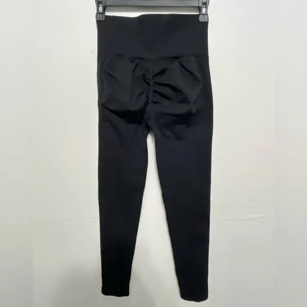 Black Seamless Scrunch Leggings women’s Size S | High Waist | (A178)&✨ - Image 3