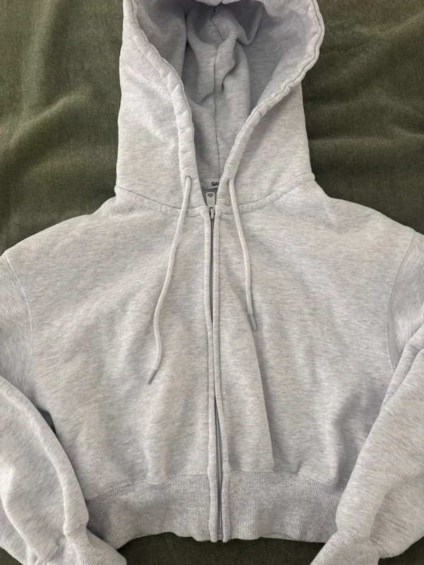 Cropped Garage Hoodie Zip-Up Grey - Image 2