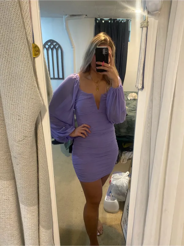 Lilac V-Neck Puff-Sleeve Ruched Mini Dress - Image 5