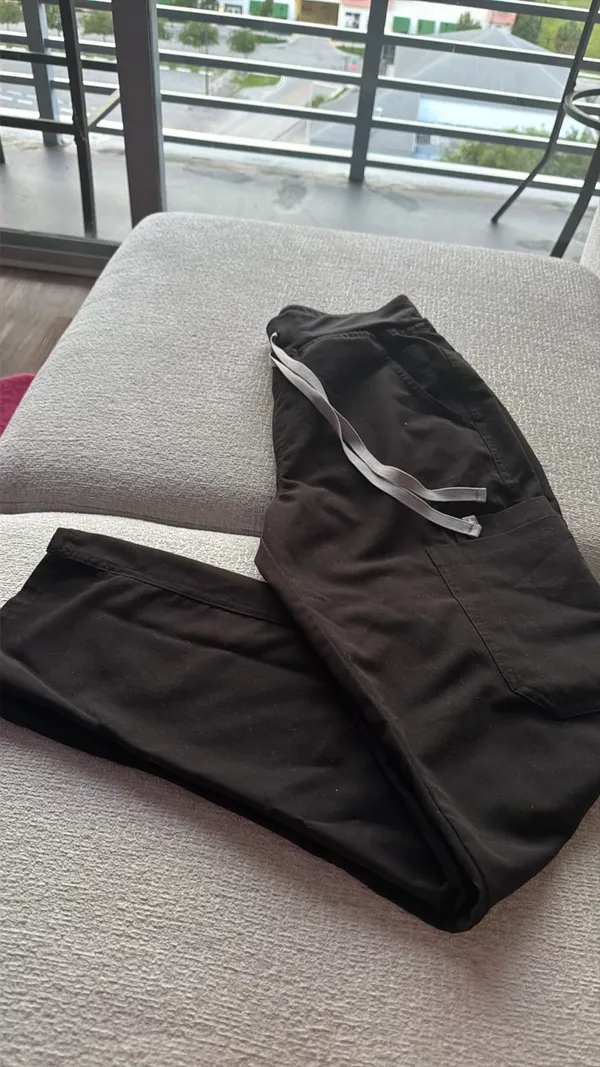 FIGS Scrub Pants - Image 3