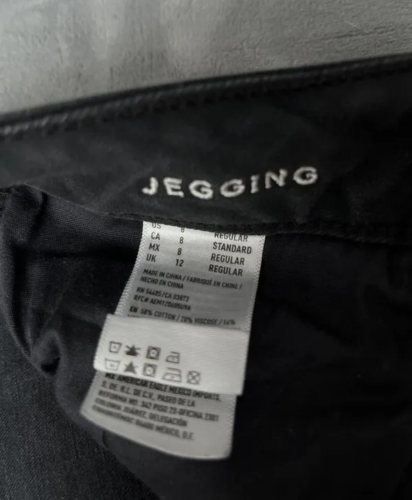 American Eagle Jeggings - Image 3