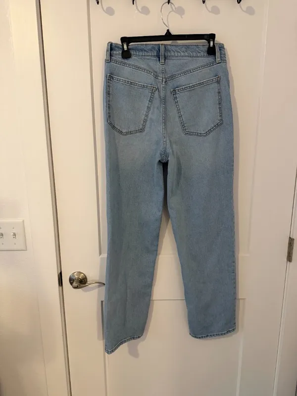 Universal Thread Jeans - Image 4