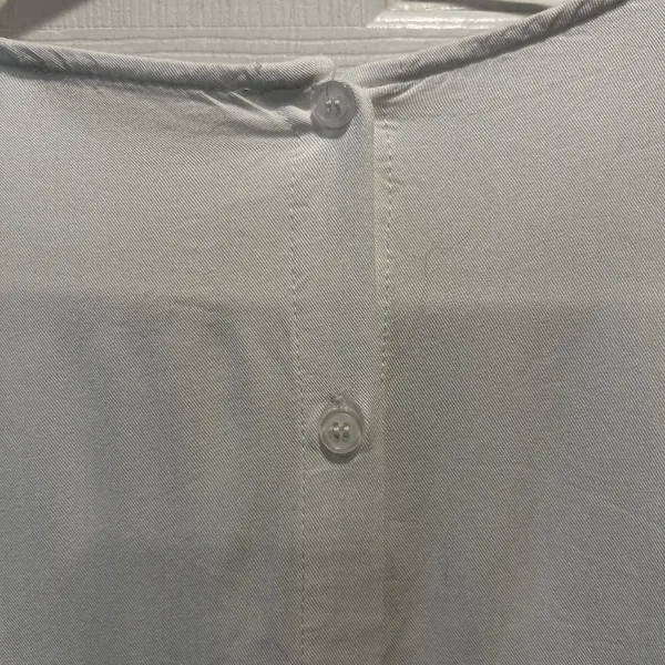 Hummingbird‎ White Eyelet Embroidered Front Tie Bell Sleeve Blouse L Cottagecore - Image 6