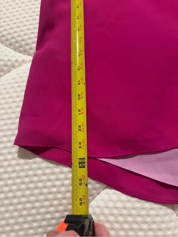 Express Women’s reversible pink/fuchsia dress shirt - Image 2
