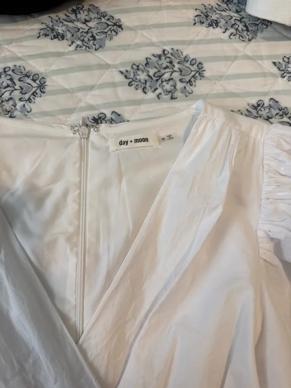 Day & Moon Romper White Size M - Image 4