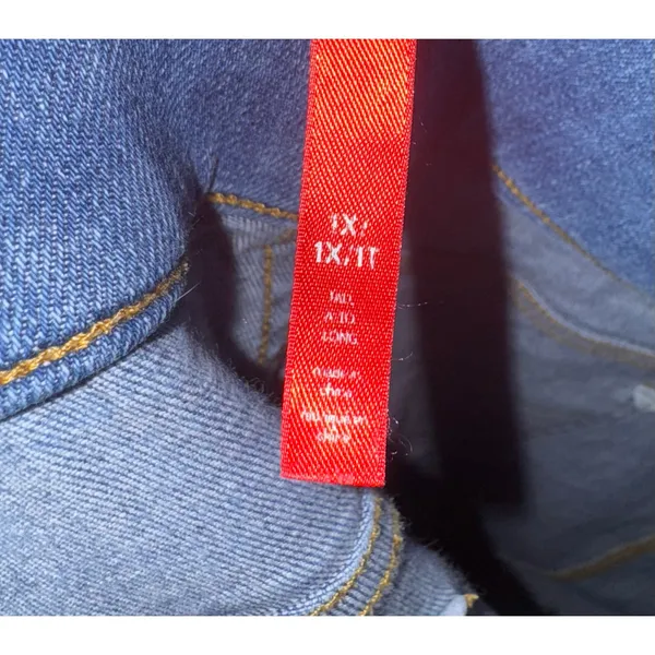 Spanx Medium Wash Pull On Jeans Women's 1X Stretch Distressed Straight Leg‎ - Image 8