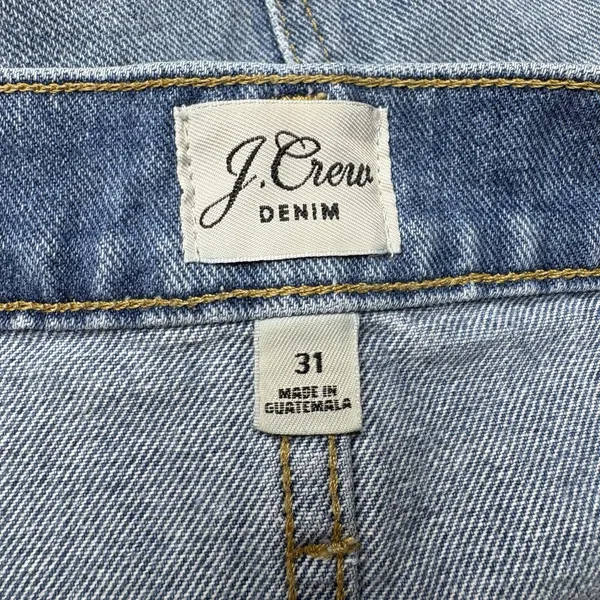 J. Crew Mid-rise Cuffed Medium Wash Denim Jean Shorts Size 31 Womens Zipper fly - Image 3