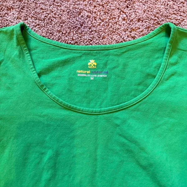 Natural Uniforms Green Short Sleeve Scoop Neck Bodysuit Luxe Stretch M - Image 2