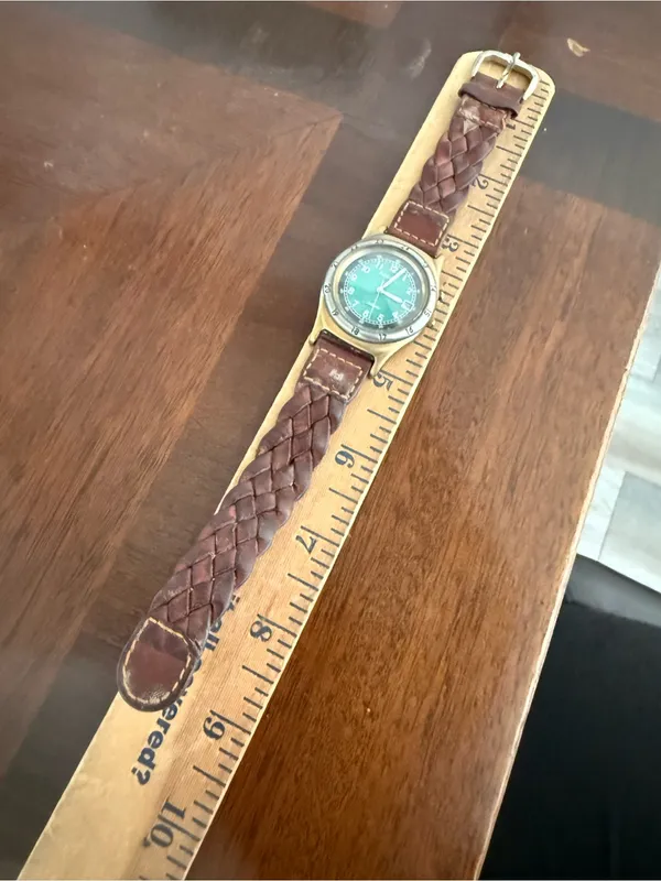 Fossil Watch Needs Batteries - Image 2