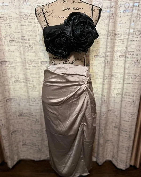 Abercrombie 74- NWT Knotted Elevated Satin Midi Skirt sz XL GOLDEN TONE - Image 10