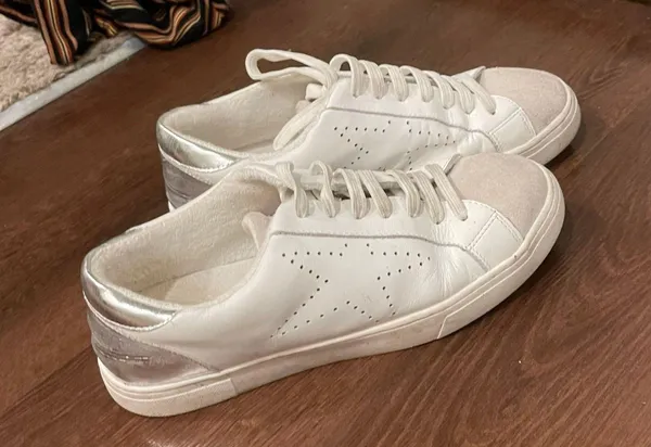 Steve Madden Sneakers - Image 2