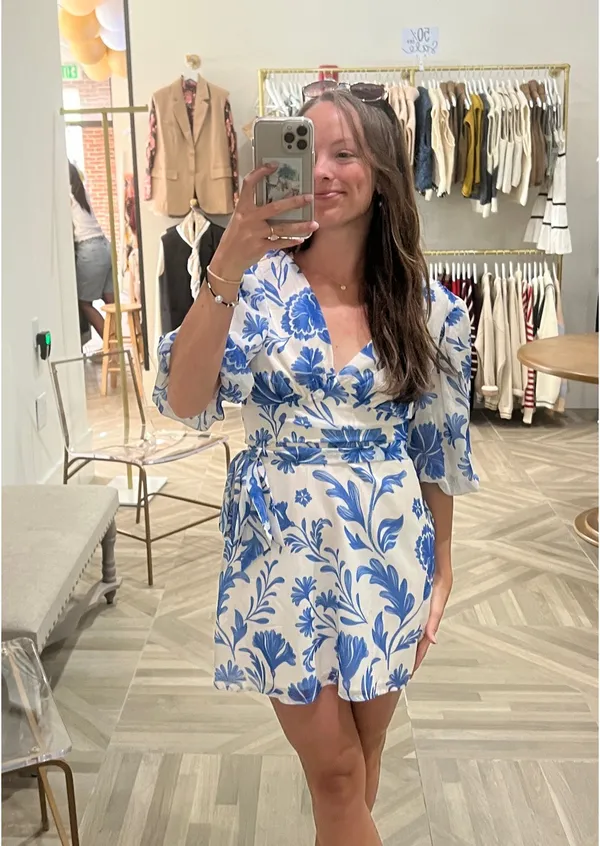 Boutique Blue and White Floral Dress - Image 2
