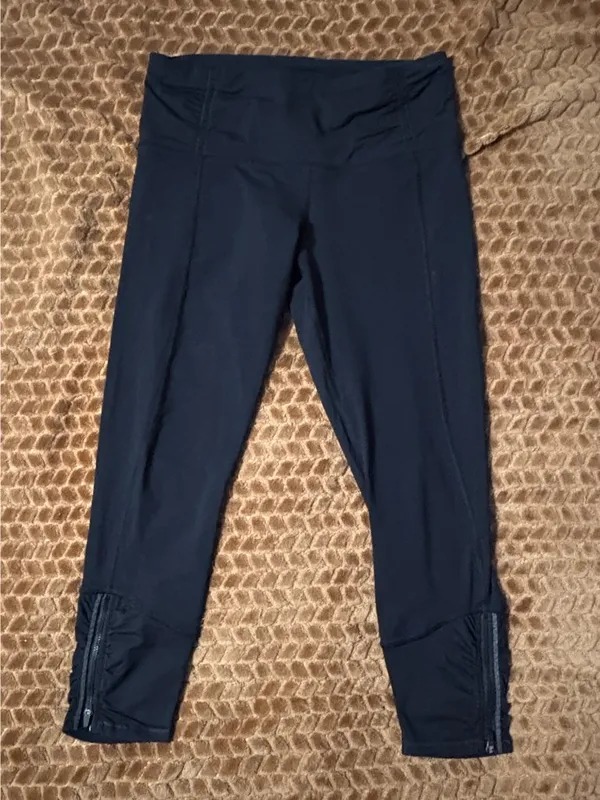 Lululemon Runday Crop 23" Running Tights Black Reflective Zippers Luxtreme 8 - Image 2