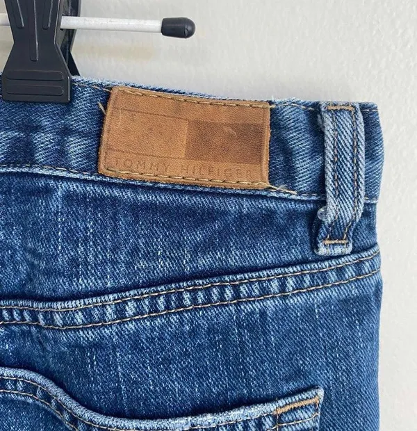 Tommy Hilfiger Boyfriend Jeans - Image 10