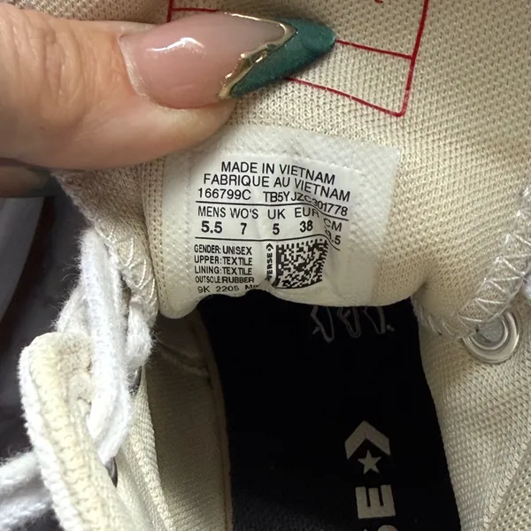 Converse Run Star Hike High Top Womens 7 Platform Lugged Sneakers Streetwear‎ - Image 4